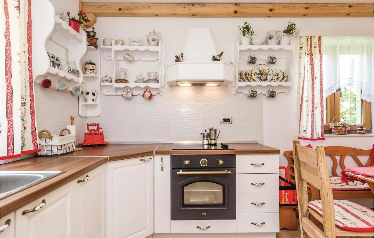 Awesome Home In Brod Na Kupi With Sauna Prázdninový dům